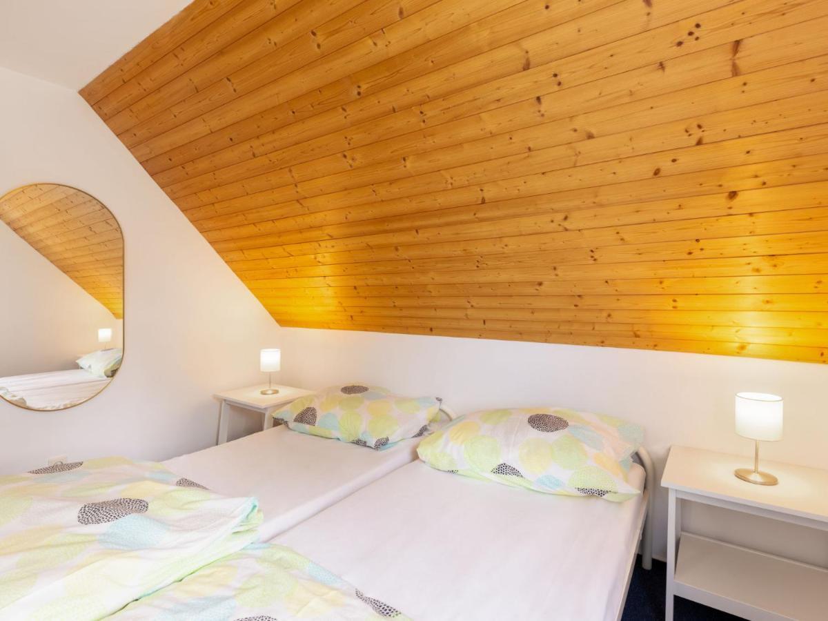 Holiday Home Holiday Hill 60 By Interhome Cista  外观 照片